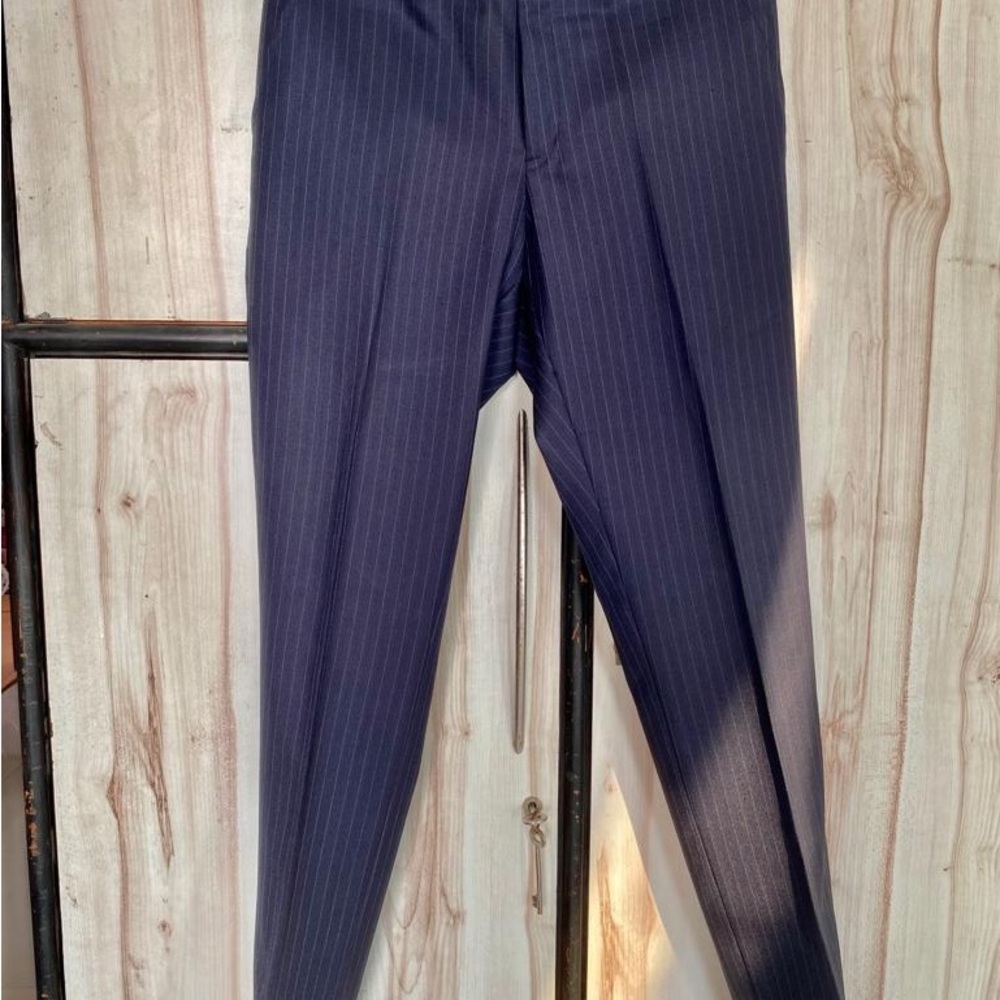 Designer wear blue 3 piece suit includes Jacket waistcoat & trousers. - Picture 4 of 8